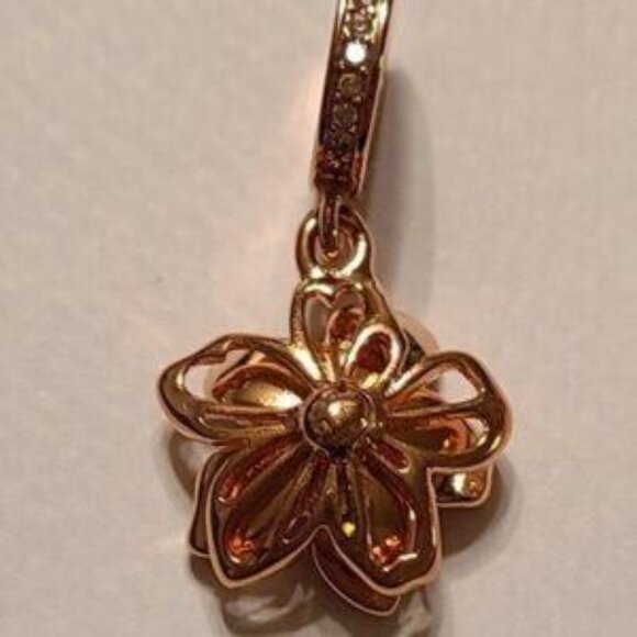 Rose Gold Flower Charm Pendant - Picture 3 of 3